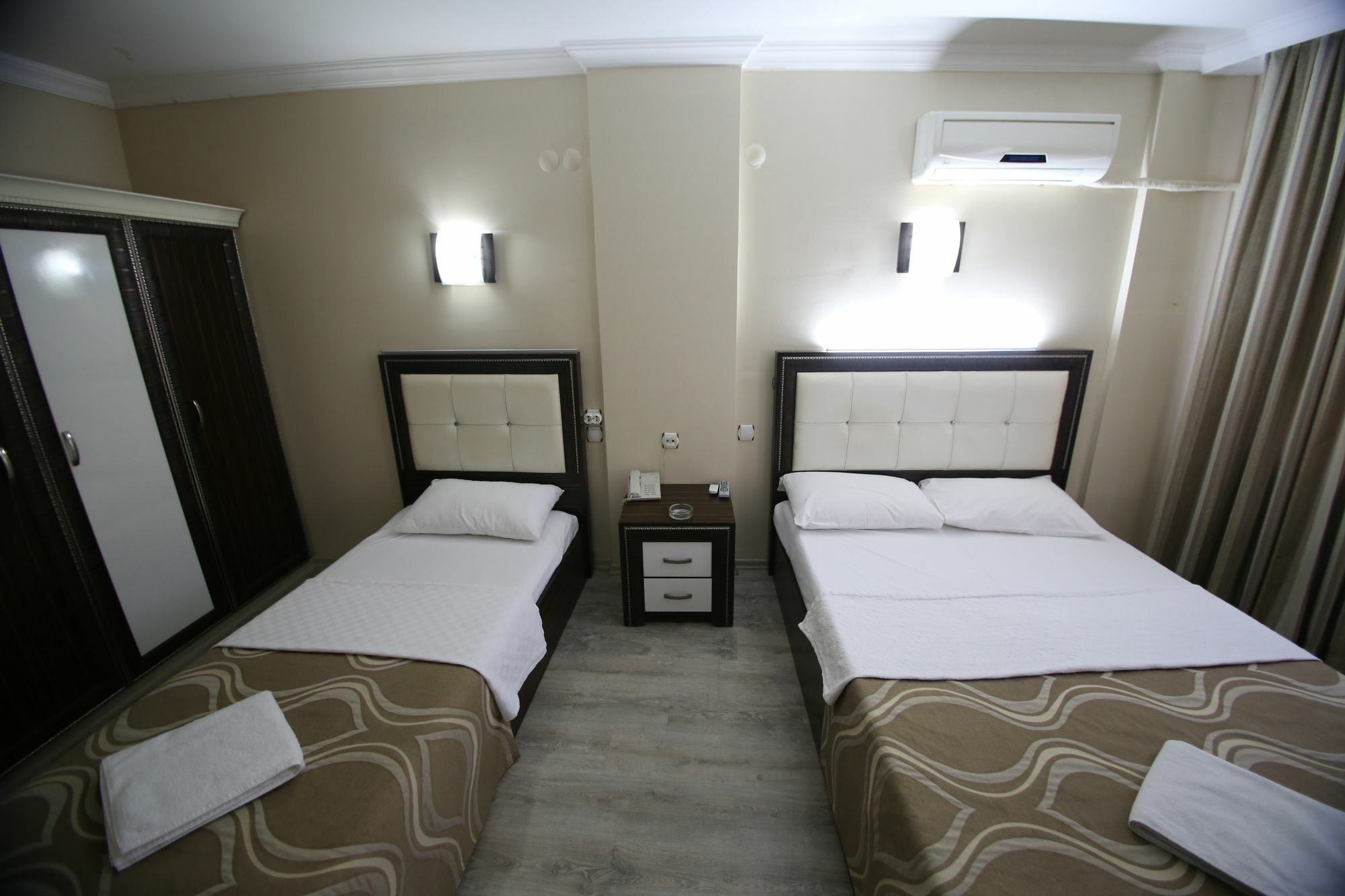 Konak Eurobest Otel Ізмір Екстер'єр фото