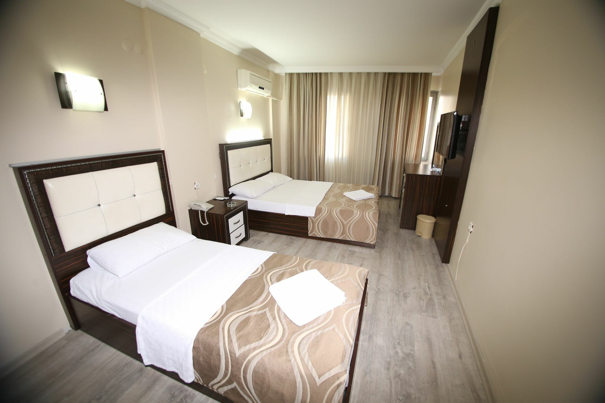 Konak Eurobest Otel Ізмір Екстер'єр фото
